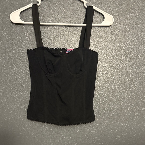 Black Crop Top Edikted - Picture 2 of 4